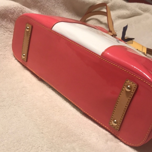 SOLD😊Dooney & Bourke 💕Lexington Shopper Tote 💕 - Picture 3 of 7